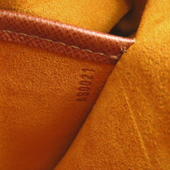 Louis Vuitton Musette Salsa Short Monogram Canvas Shoulder Bag - Picture 5 of 9